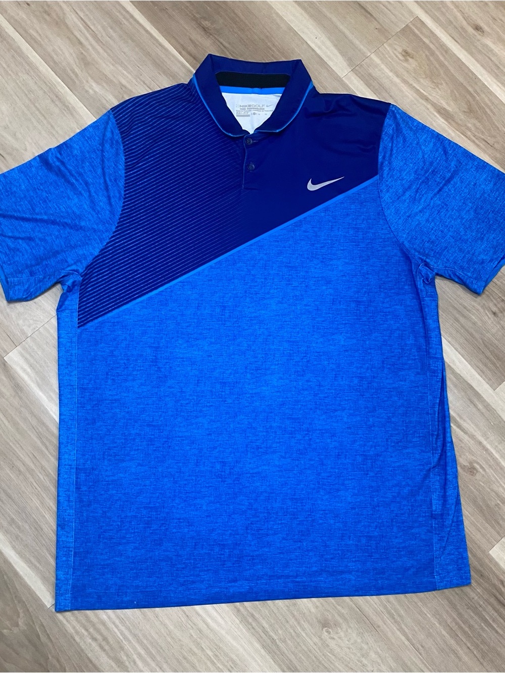 Nike Mens XL Blue golf polo